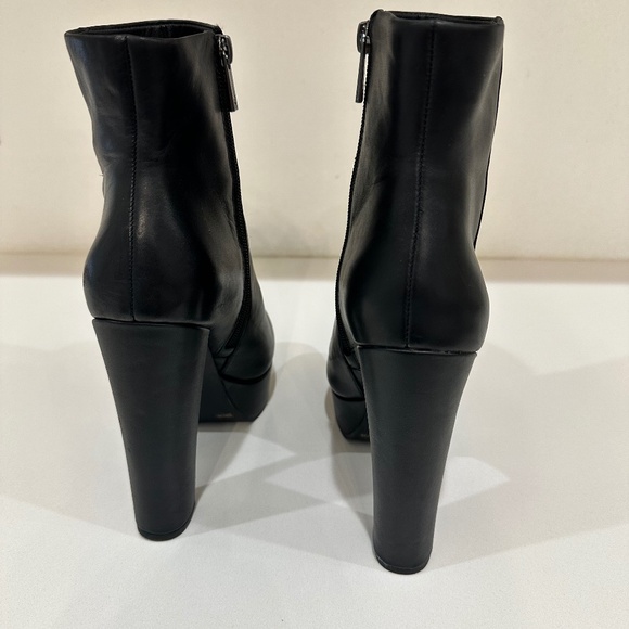 Jessica Simpson's  ankle boots, high heel womens size 8 black color - Picture 4 of 14